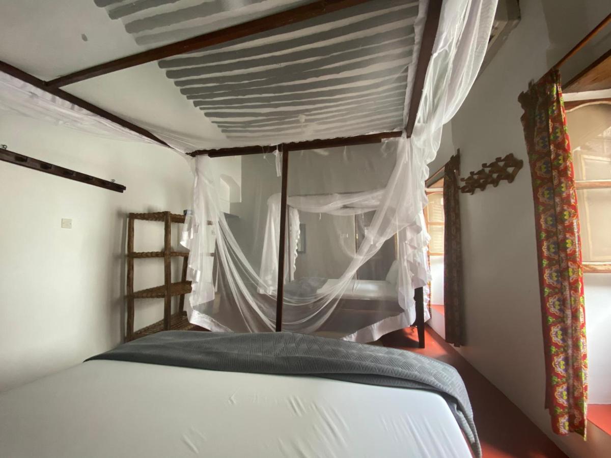 Stone Town Sea View Hotel Zanzibar Екстериор снимка
